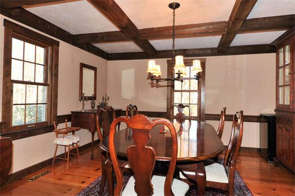 22 Woobly Road Bolton, MA 01740 - Photo 7 of 27