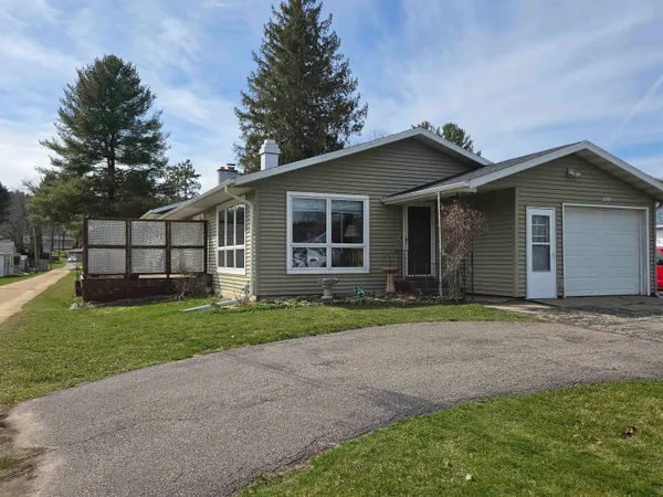 $209,900 | 1820 Allison Park Drive, Richland Center, WI 53581