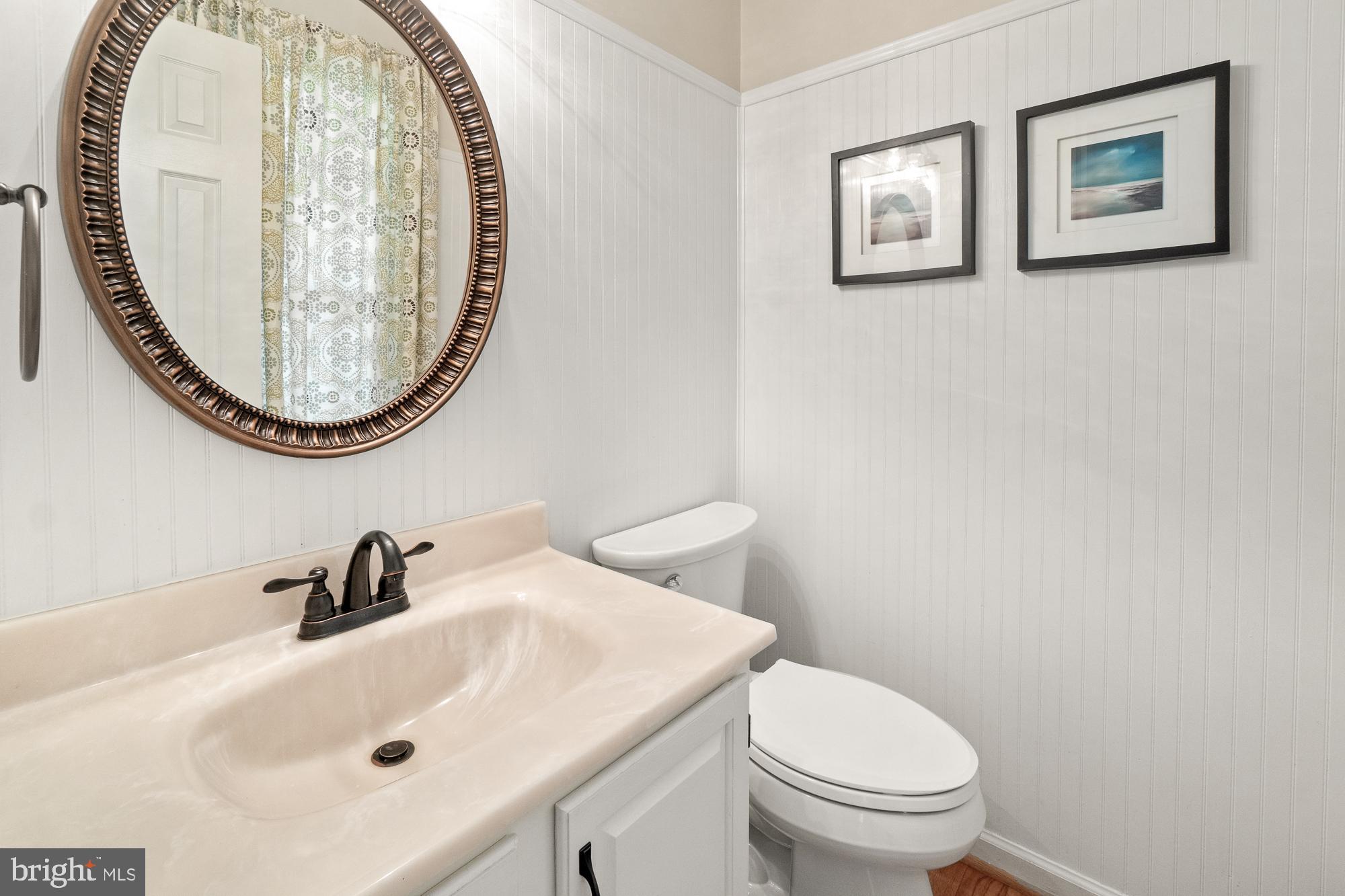 17226 Spates Hill Road Poolesville, MD 20837 - Photo 33 of 70 Powder room