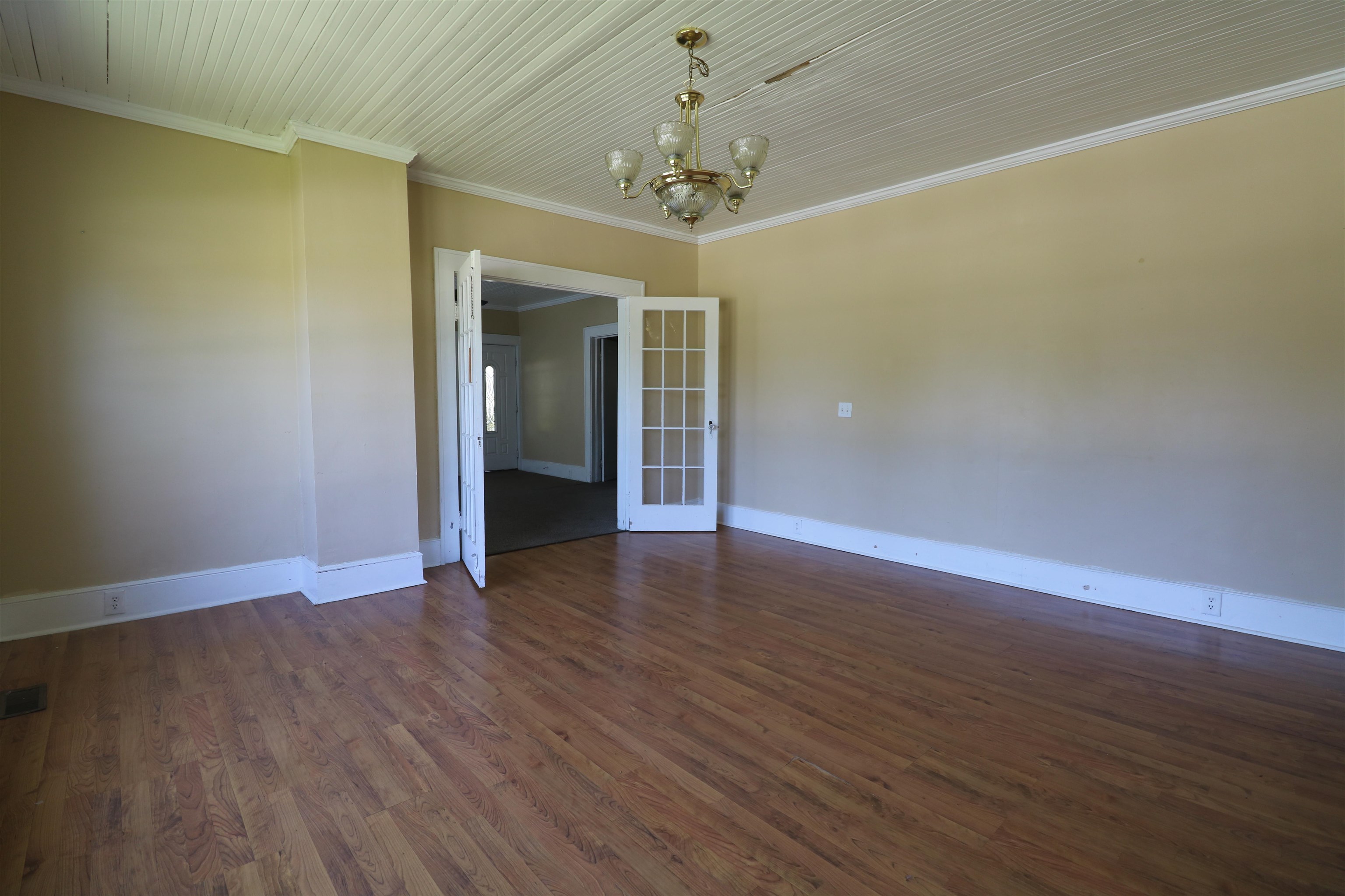 302 South Main Street Lake View, SC 29563 - Photo 11 of 27