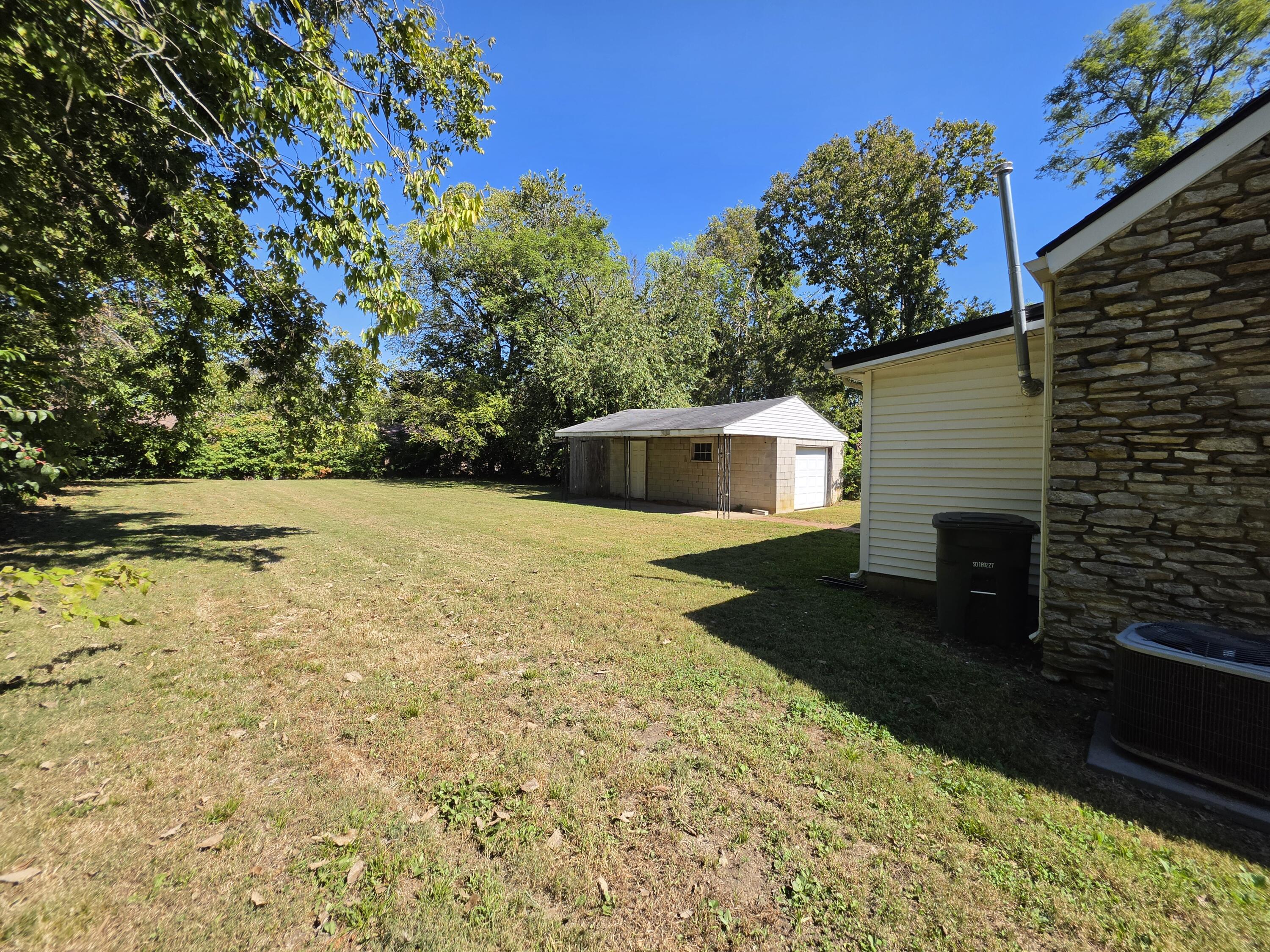 433 Main Avenue Georgetown, KY 40324 - Photo 5 of 28 8882