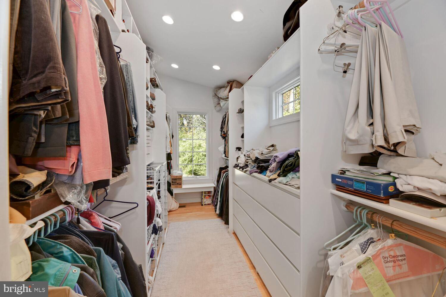 8508 Overbrook Road Fairfax, VA 22031 - Photo 14 of 28 Gallery Image 14