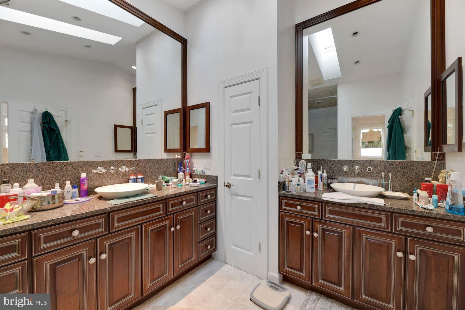8508 Overbrook Road Fairfax, VA 22031 - Photo 16 of 28 Gallery Image 16