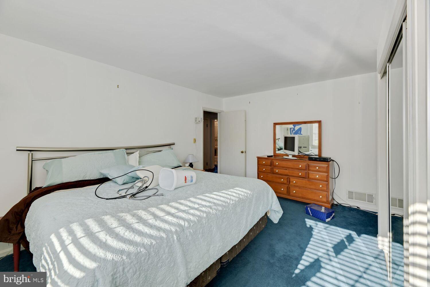 8508 Overbrook Road Fairfax, VA 22031 - Photo 22 of 28 Gallery Image 22