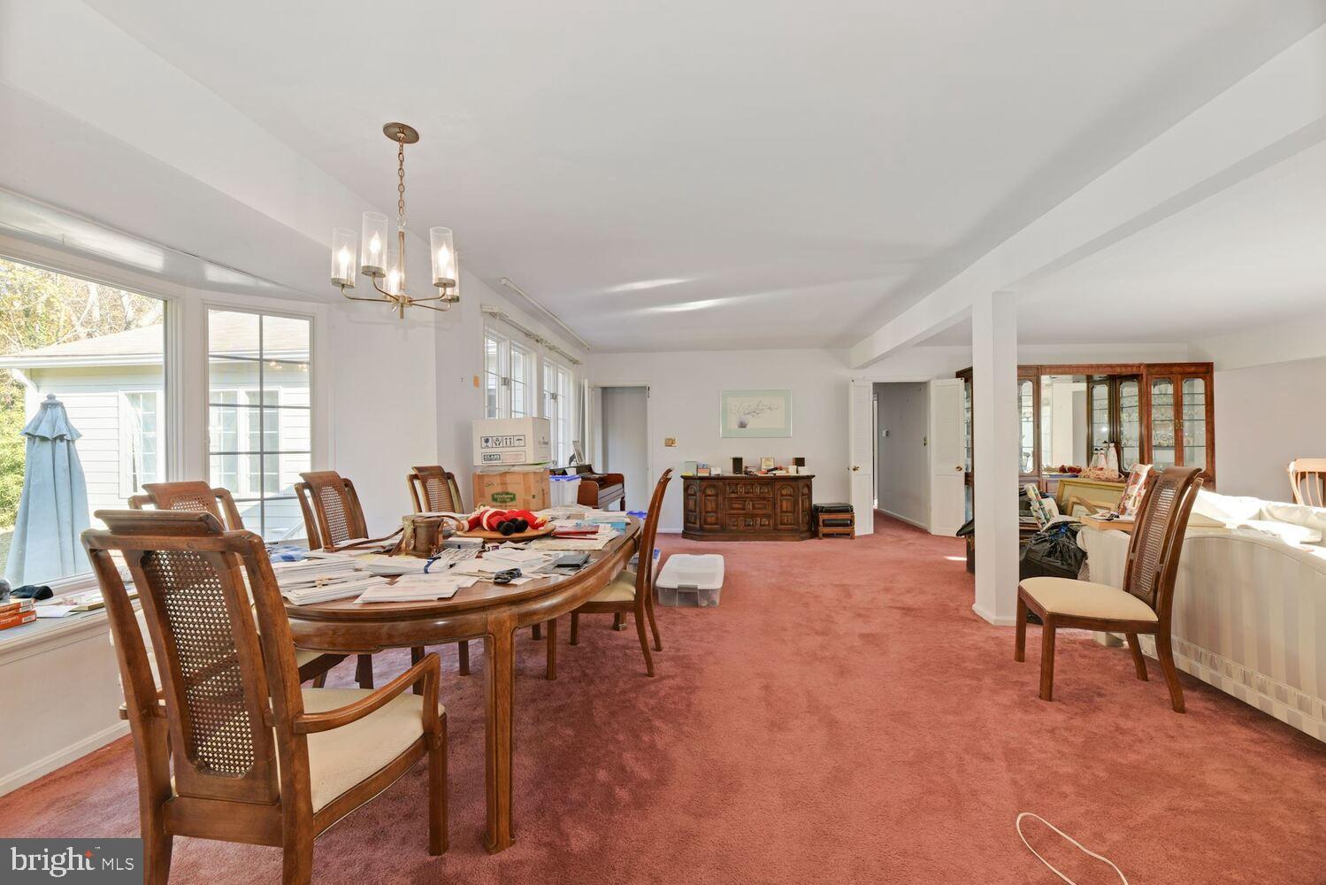 8508 Overbrook Road Fairfax, VA 22031 - Photo 7 of 28 Gallery Image 7