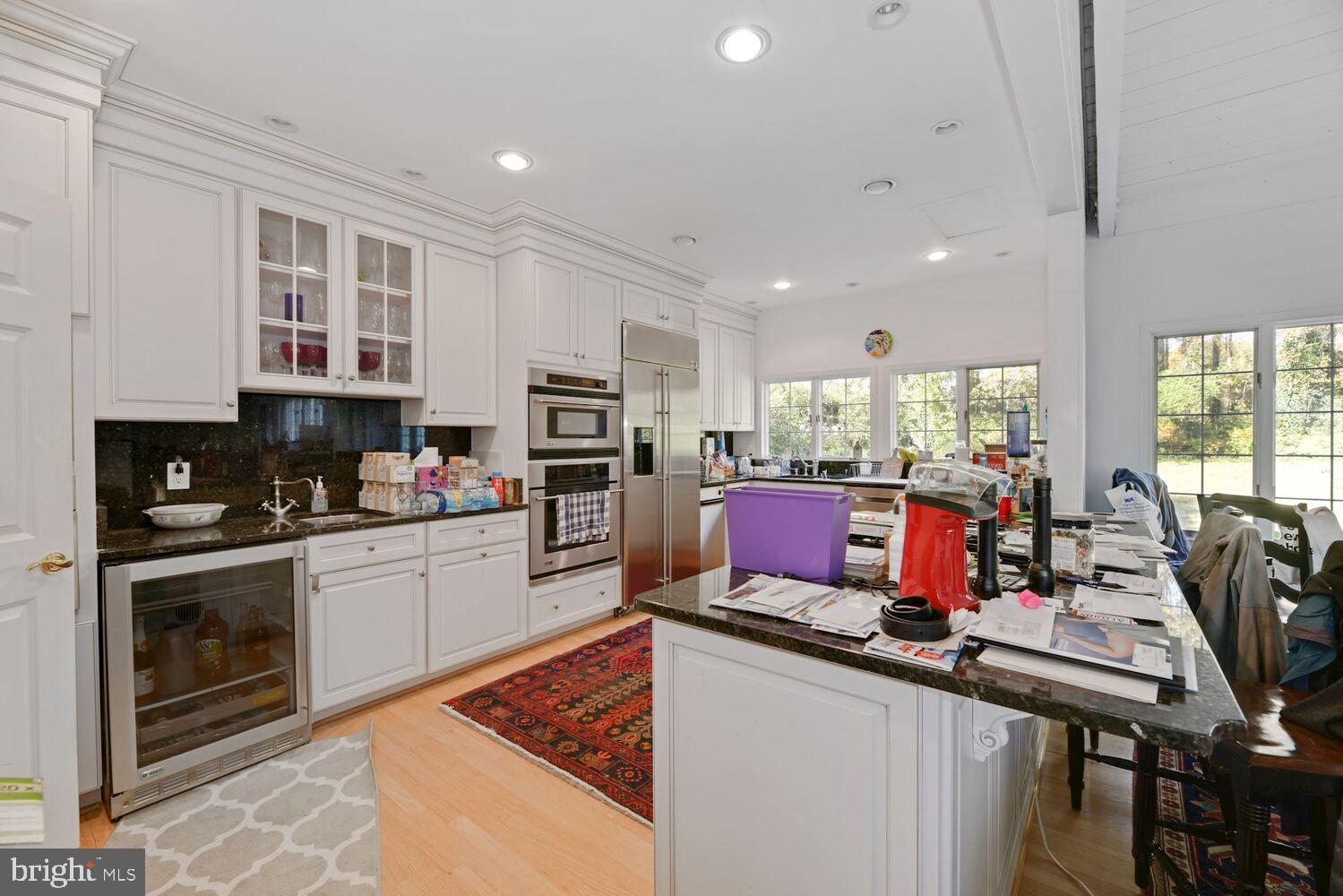 8508 Overbrook Road Fairfax, VA 22031 - Photo 9 of 28 Gallery Image 9