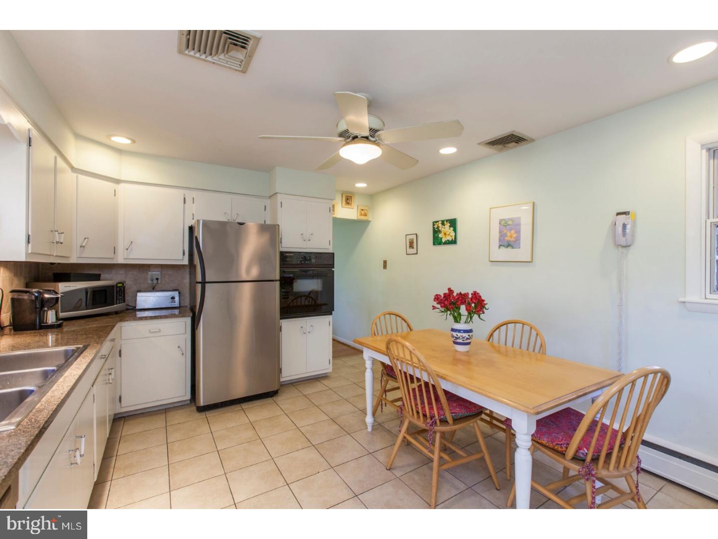 426 Crescent Road Wyncote, PA 19095 - Photo 9 of 25