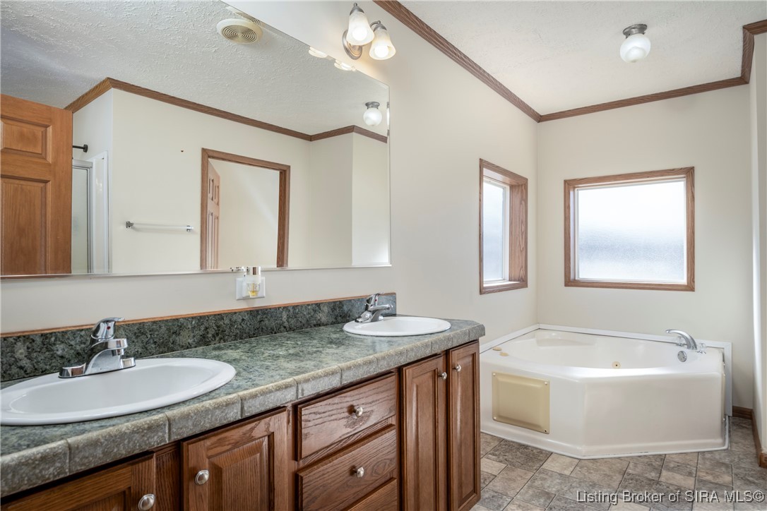4451 Pleasure Ridge Road Southeast Corydon, IN 47112 - Photo 14 of 36