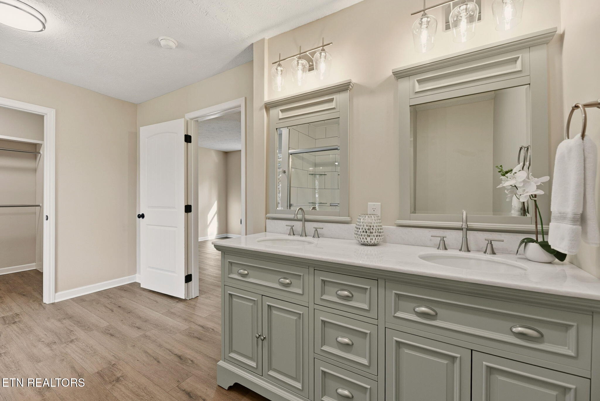 1407 Peltier Road Knoxville, TN 37912 - Photo 17 of 39 18-web-or-mls-Pltr1407 (47)