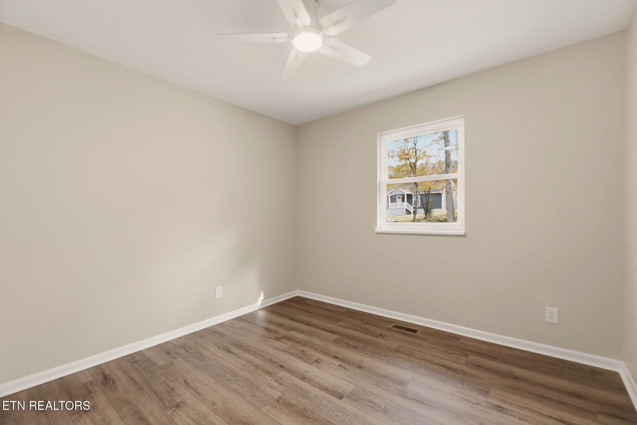 1407 Peltier Road Knoxville, TN 37912 - Photo 23 of 39 24-web-or-mls-Pltr1407 (62)