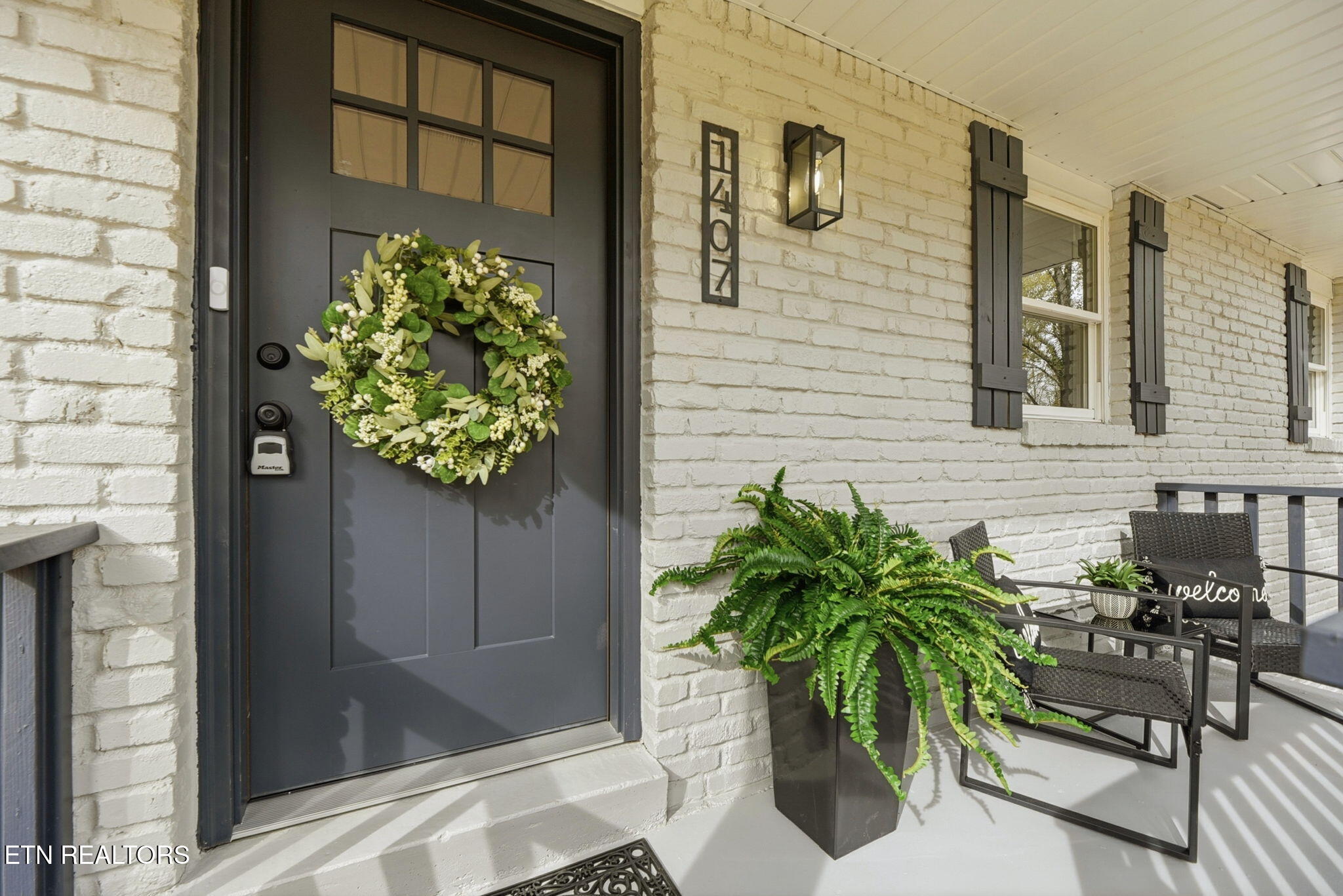 1407 Peltier Road Knoxville, TN 37912 - Photo 3 of 39 4-web-or-mls-4a92ef26-1118-4d1e-ba87-21e