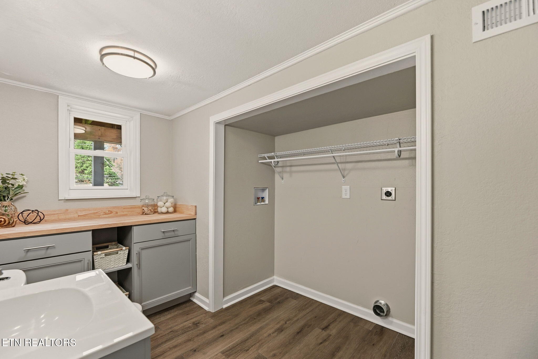 1407 Peltier Road Knoxville, TN 37912 - Photo 32 of 39 33-web-or-mls-Pltr1407 (83)