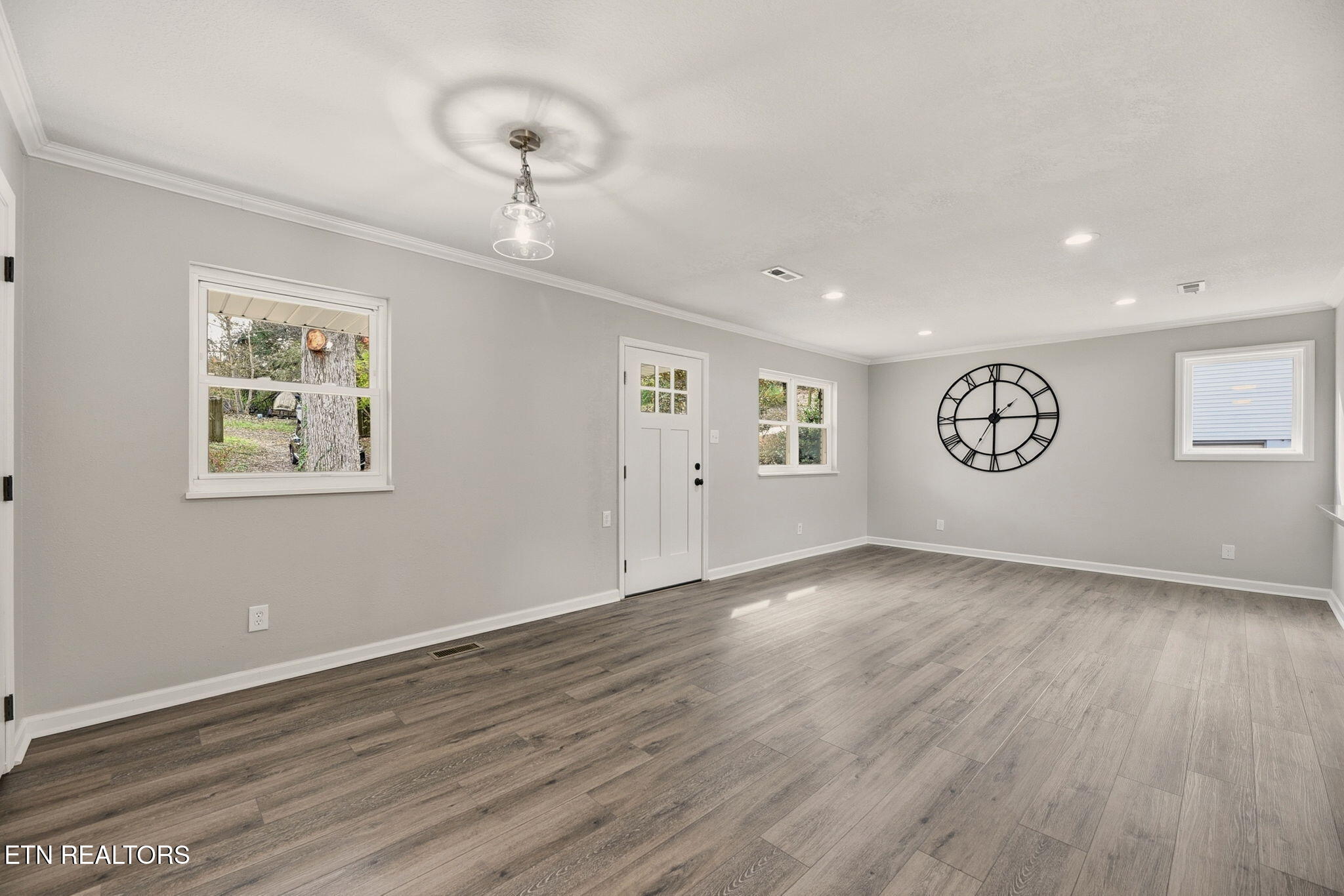 1407 Peltier Road Knoxville, TN 37912 - Photo 6 of 39 7-web-or-mls-Pltr1407 (14)