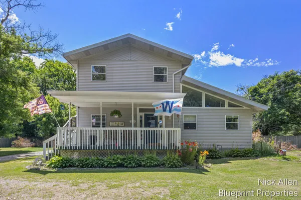 $299,900 | 158 Wilson Street, Coloma, MI 49038