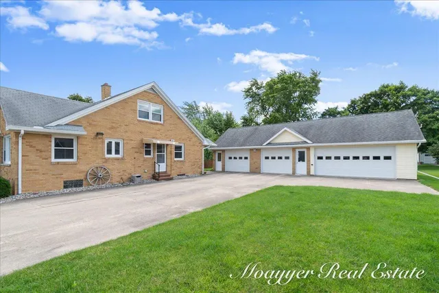 $265,000 | 11040 West Ionia Street, Fowler, MI 48835