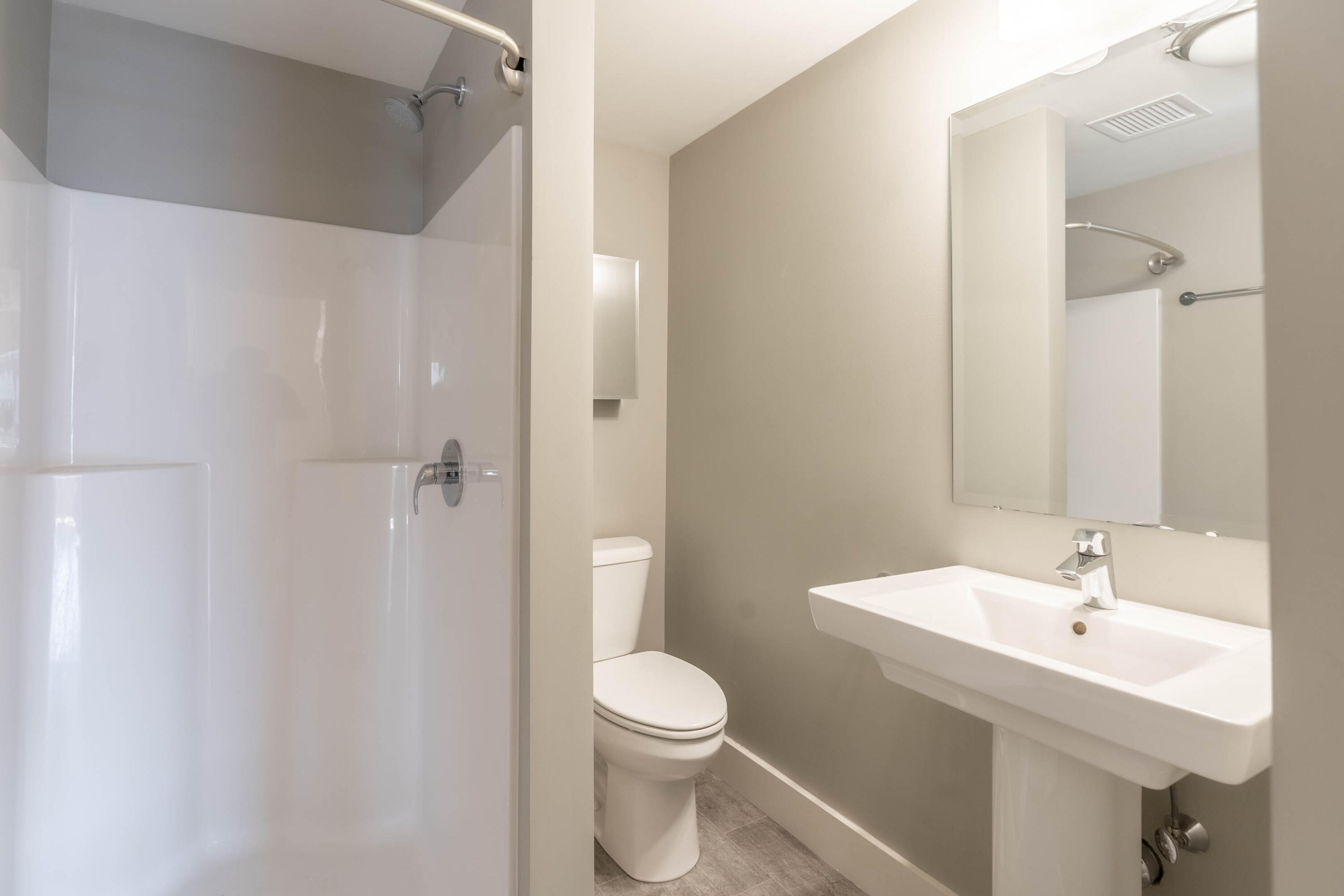 93 St Lawrence Street, Unit 3 Portland, ME 04101 - Photo 29 of 46 11-Unit 3-7