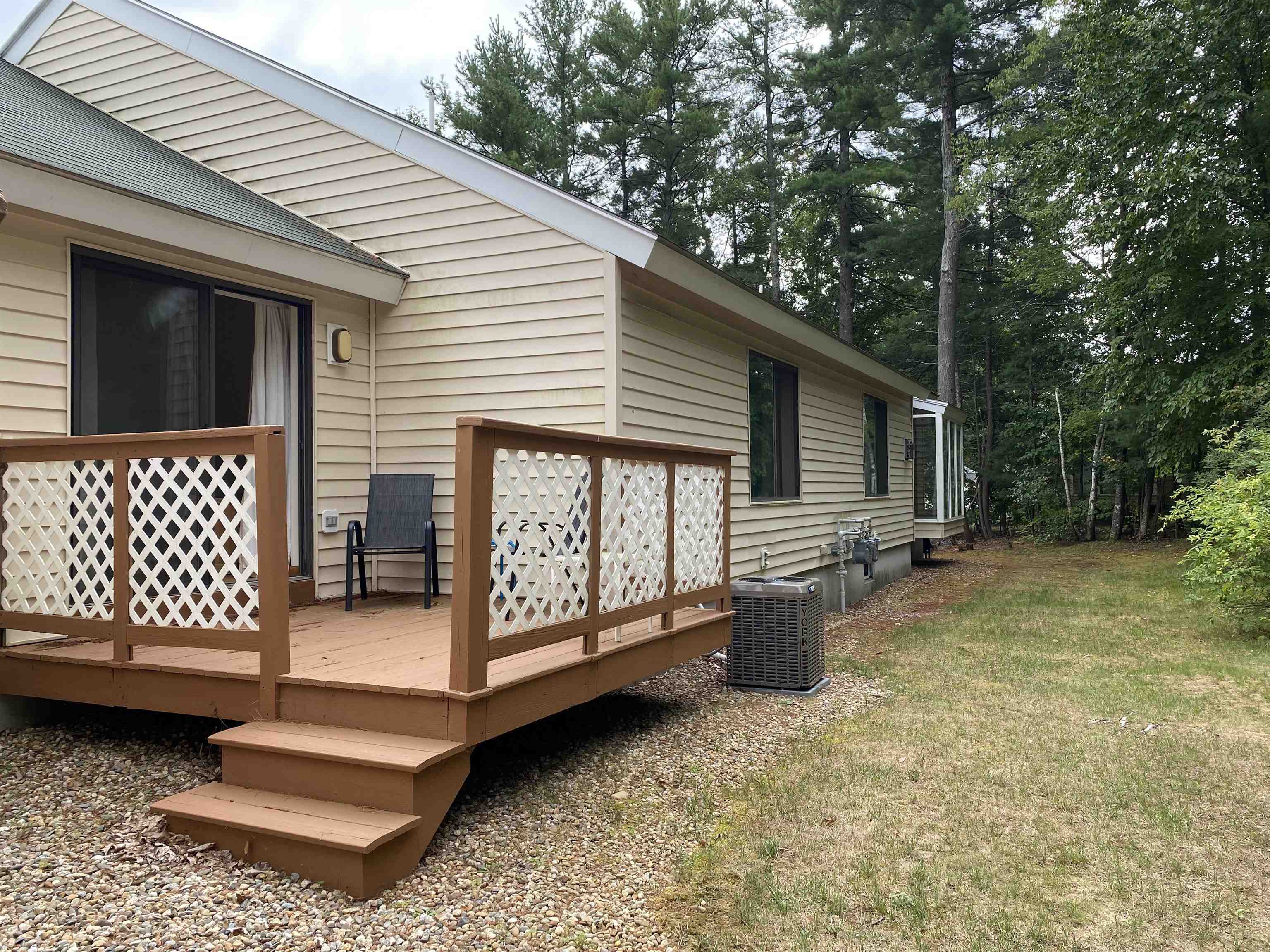 43 Ridgewood Drive Atkinson, NH 03811 - Photo 22 of 40