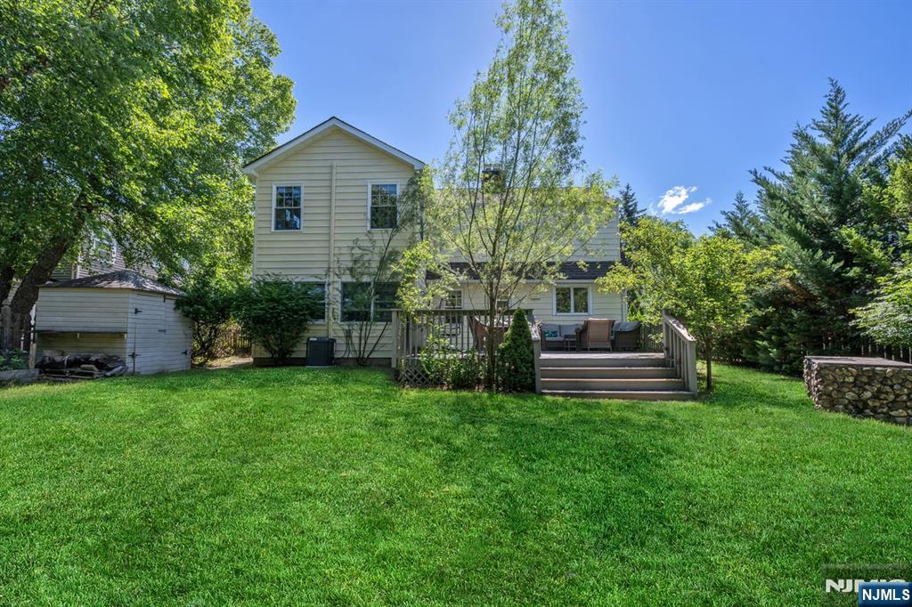 448 Fairfield Avenue Ridgewood, NJ 07450 - Photo 29 of 31