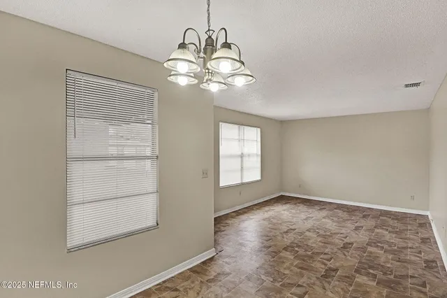 $1,000 | 475 Crabapple Court, Unit C, Orange Park, FL 32073