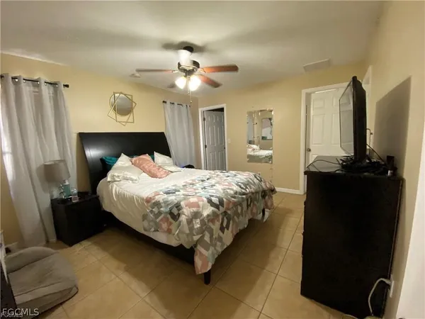 $1,925 | 4317 Southwest Santa Barbara Place, Cape Coral, FL 33914