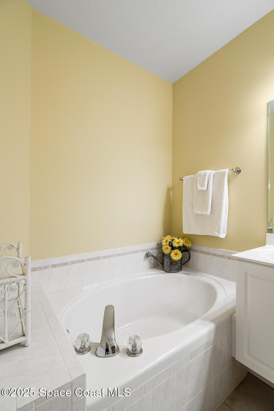 4845 Bren Court Rockledge, FL 32955 - Photo 15 of 38 Owner's Ensuite