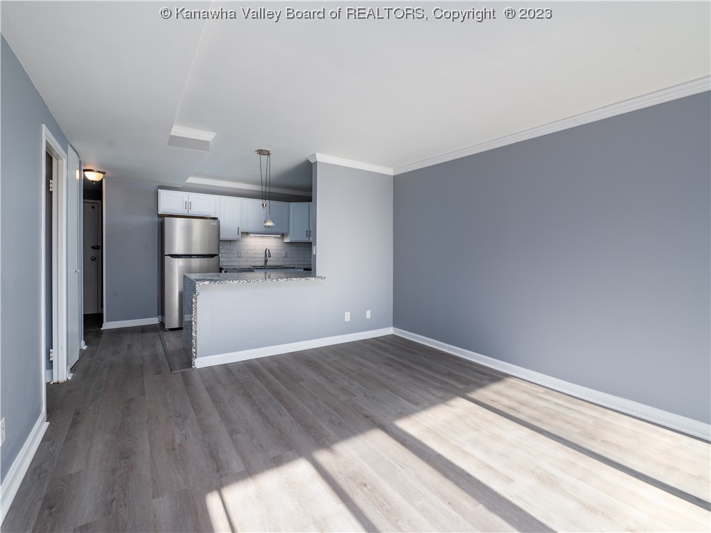 1800 Roundhill Road, Unit 706 Charleston, WV 25314 - Photo 5 of 34 Gallery Image 5