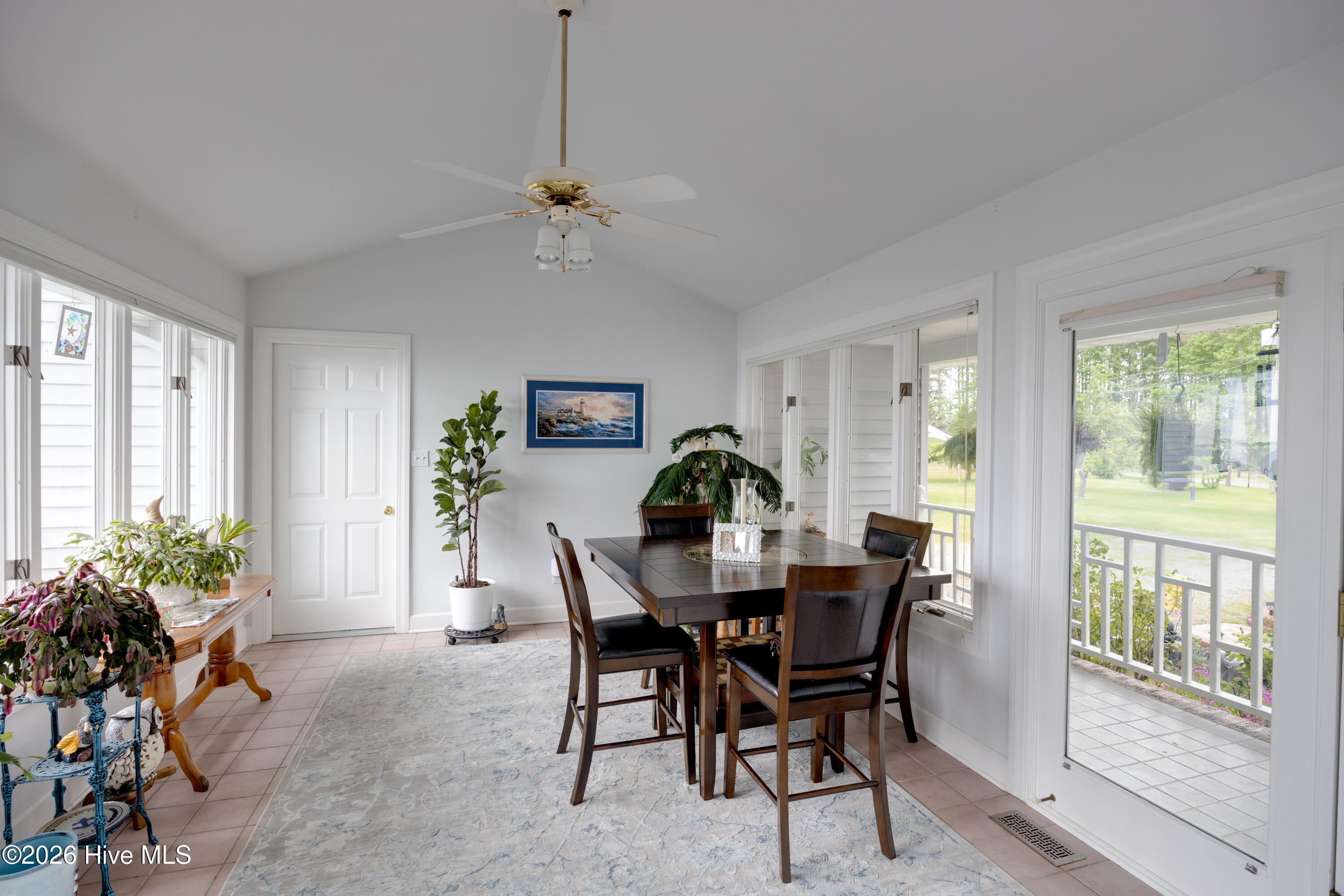 556 Mallard Cove Roper, NC 27970 - Photo 9 of 41 09-Sunroom