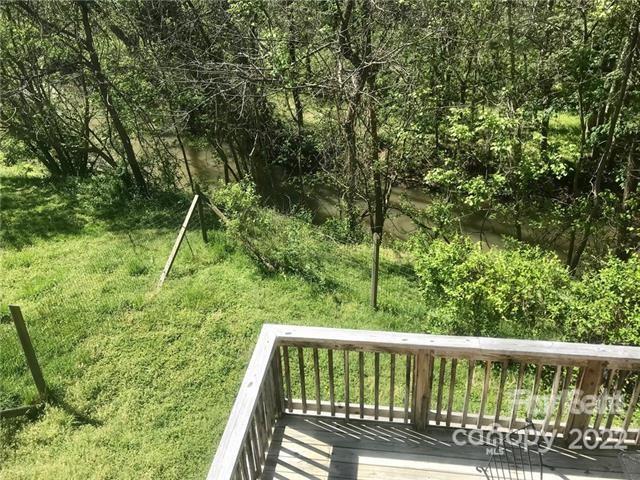 31 Banks Town Road Weaverville, NC 28787 - Photo 18 of 22 a view of a yard