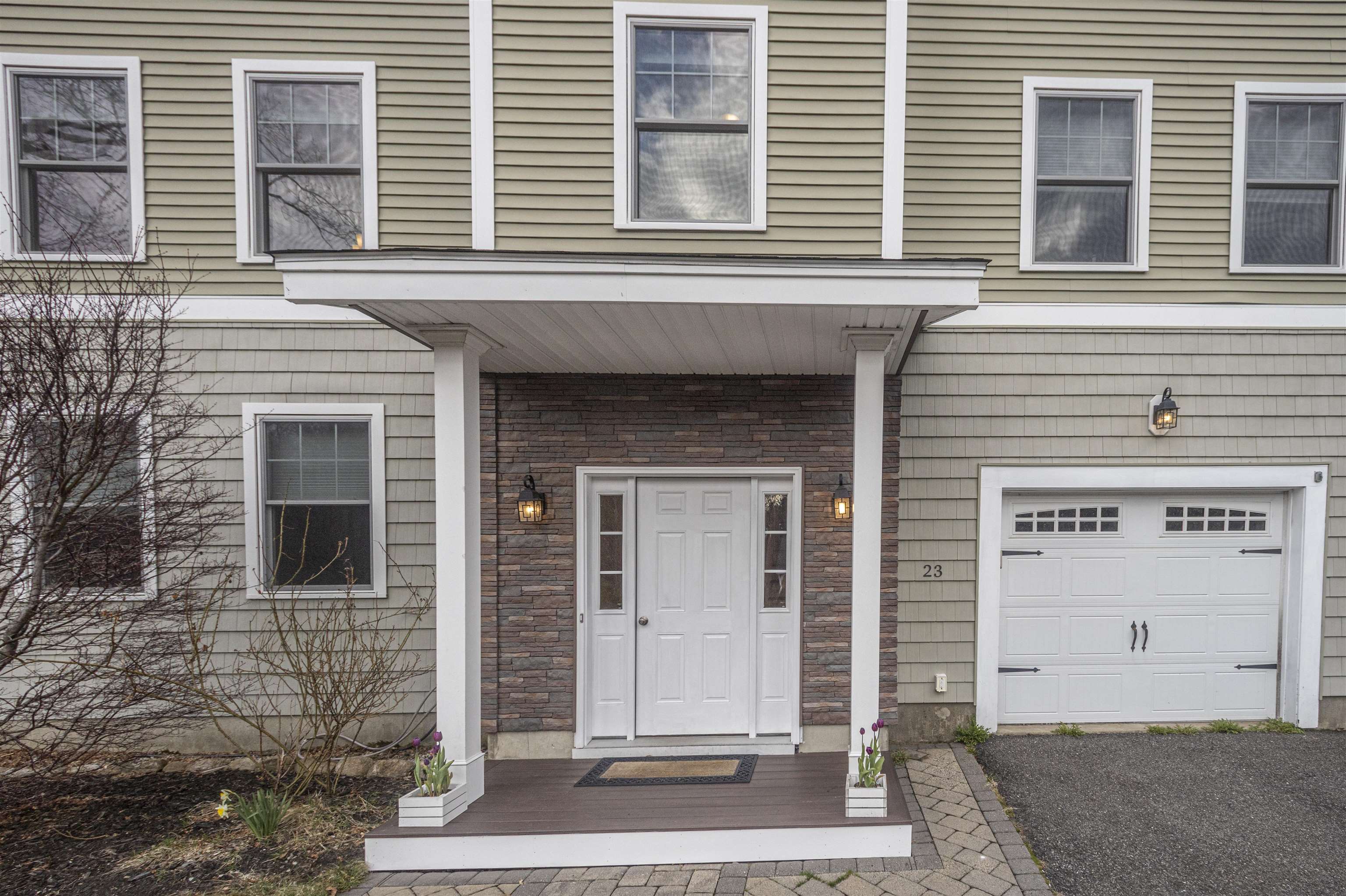 23 Valleyview Drive Merrimack, NH 03054 - Photo 3 of 56