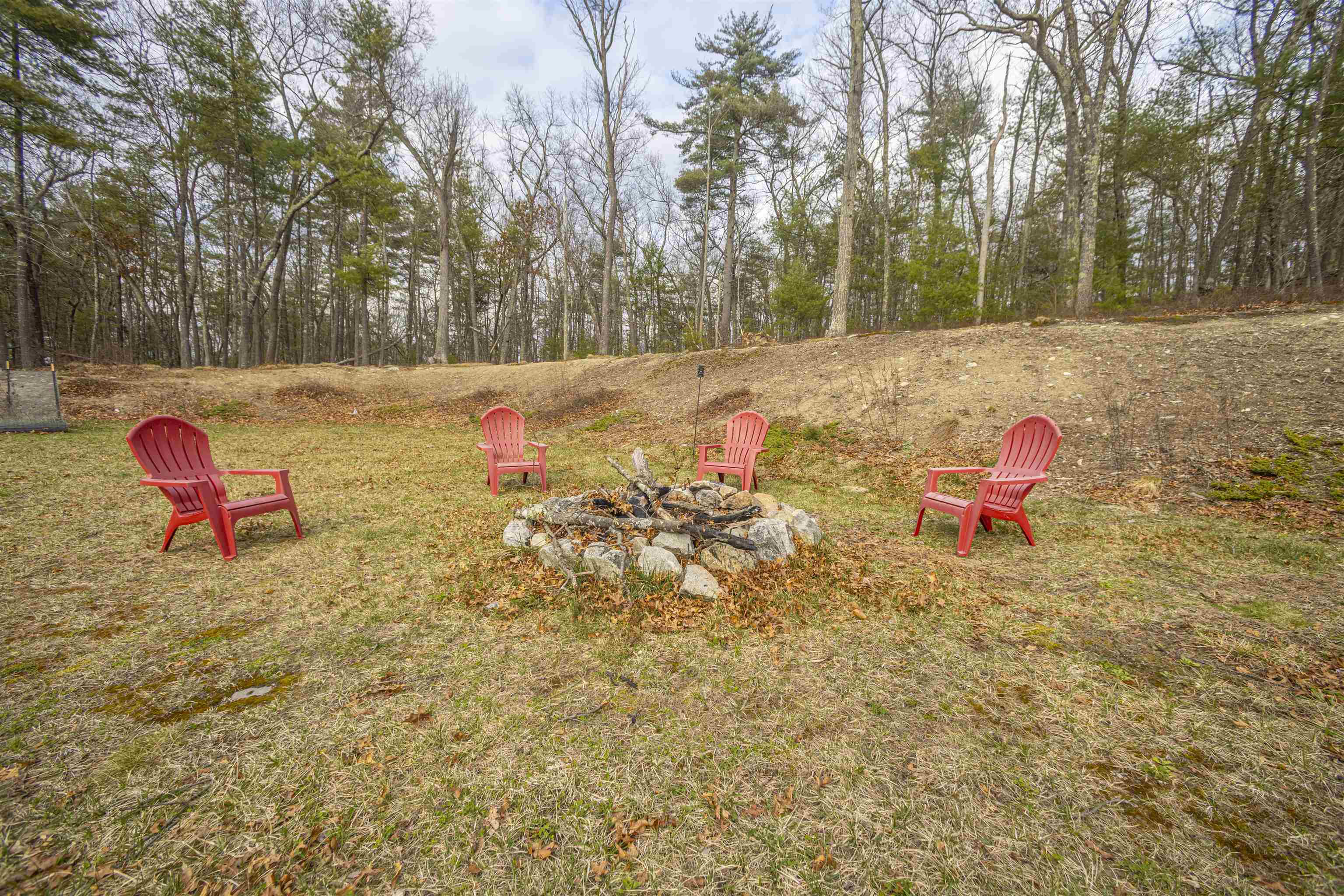 23 Valleyview Drive Merrimack, NH 03054 - Photo 47 of 56