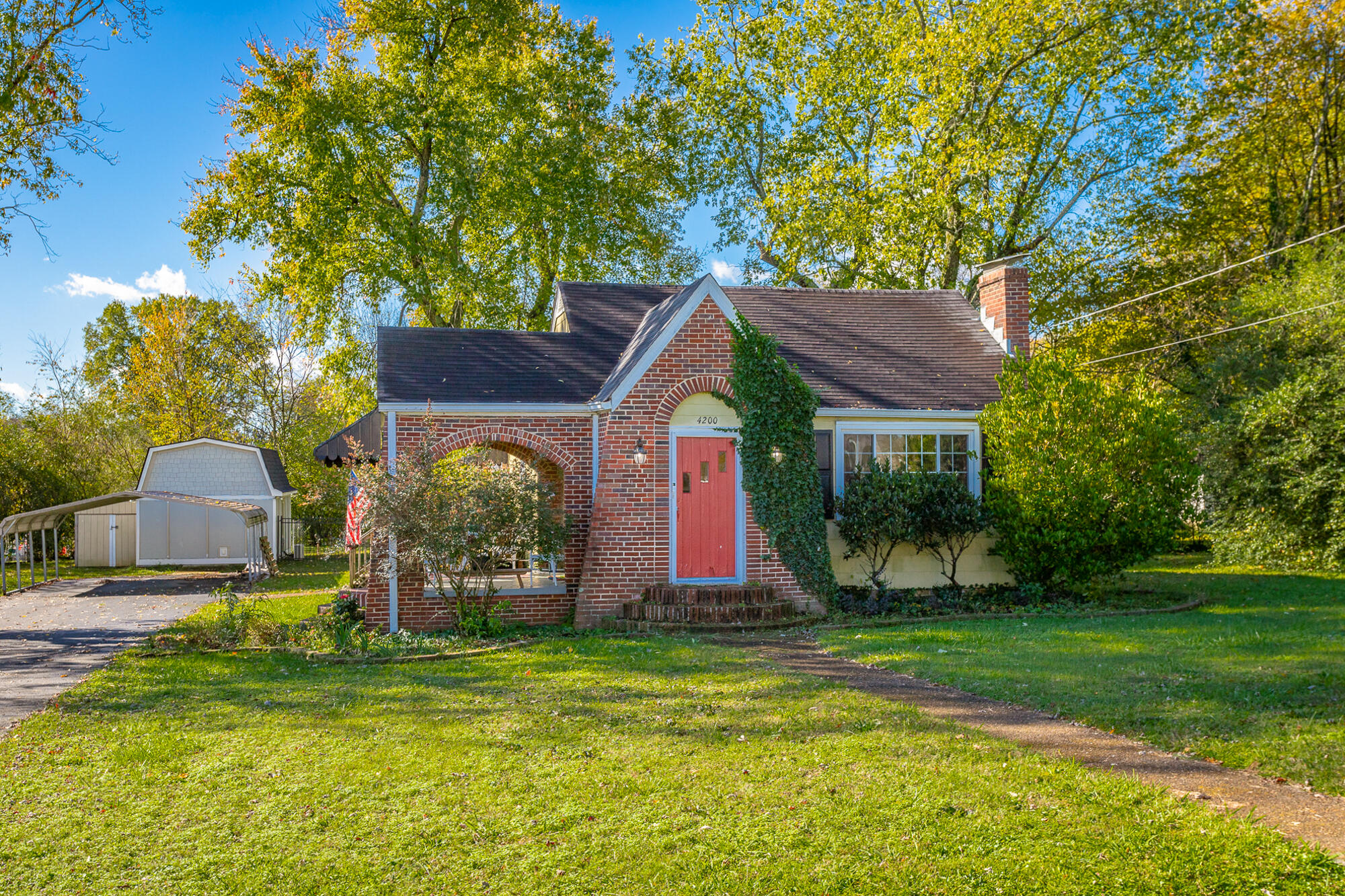 4200 Ealy Road Chattanooga, TN 37412 - Photo 3 of 43 Front View