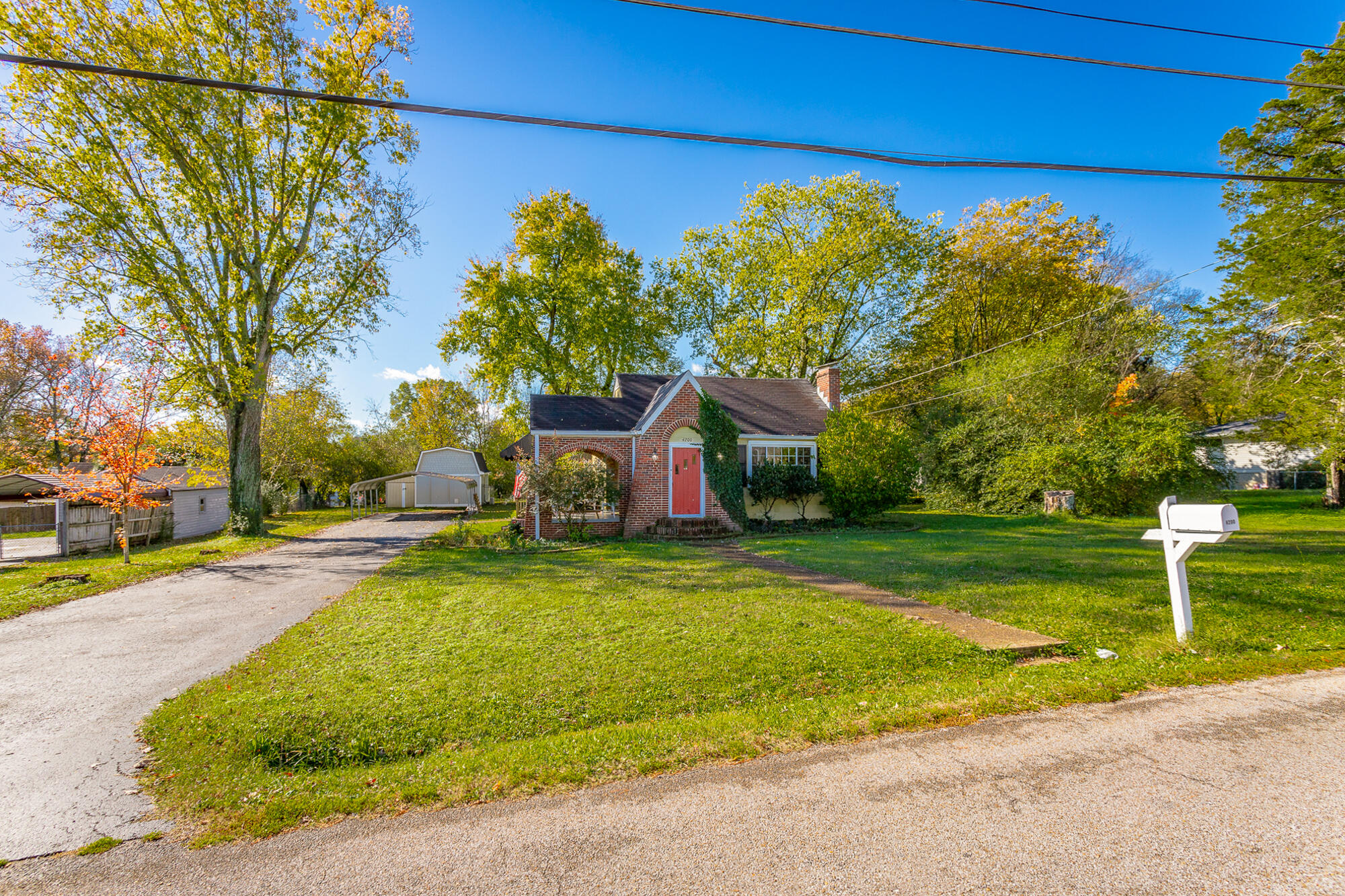 4200 Ealy Road Chattanooga, TN 37412 - Photo 4 of 43 Front View