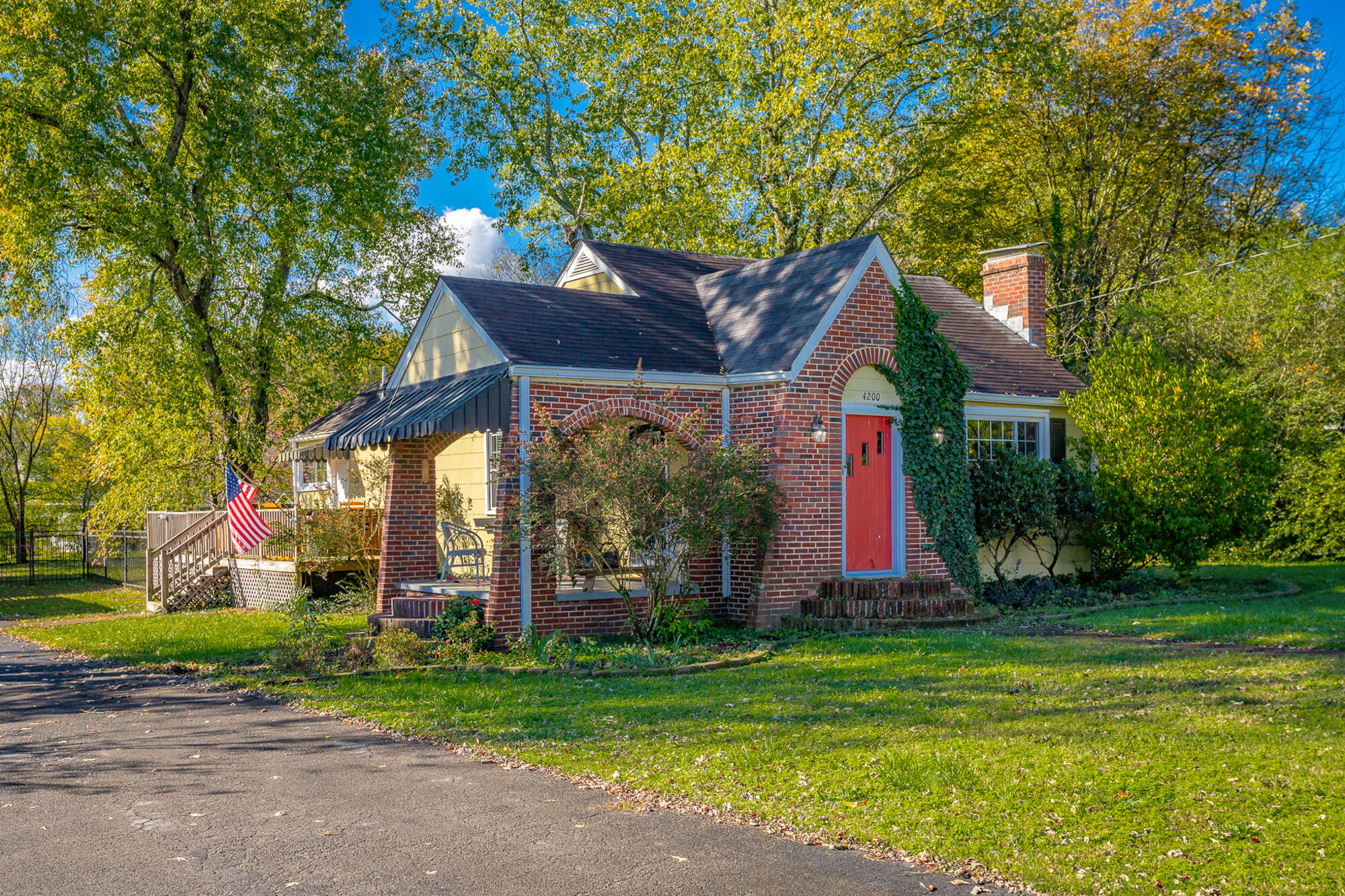 4200 Ealy Road Chattanooga, TN 37412 - Photo 6 of 43 Front View