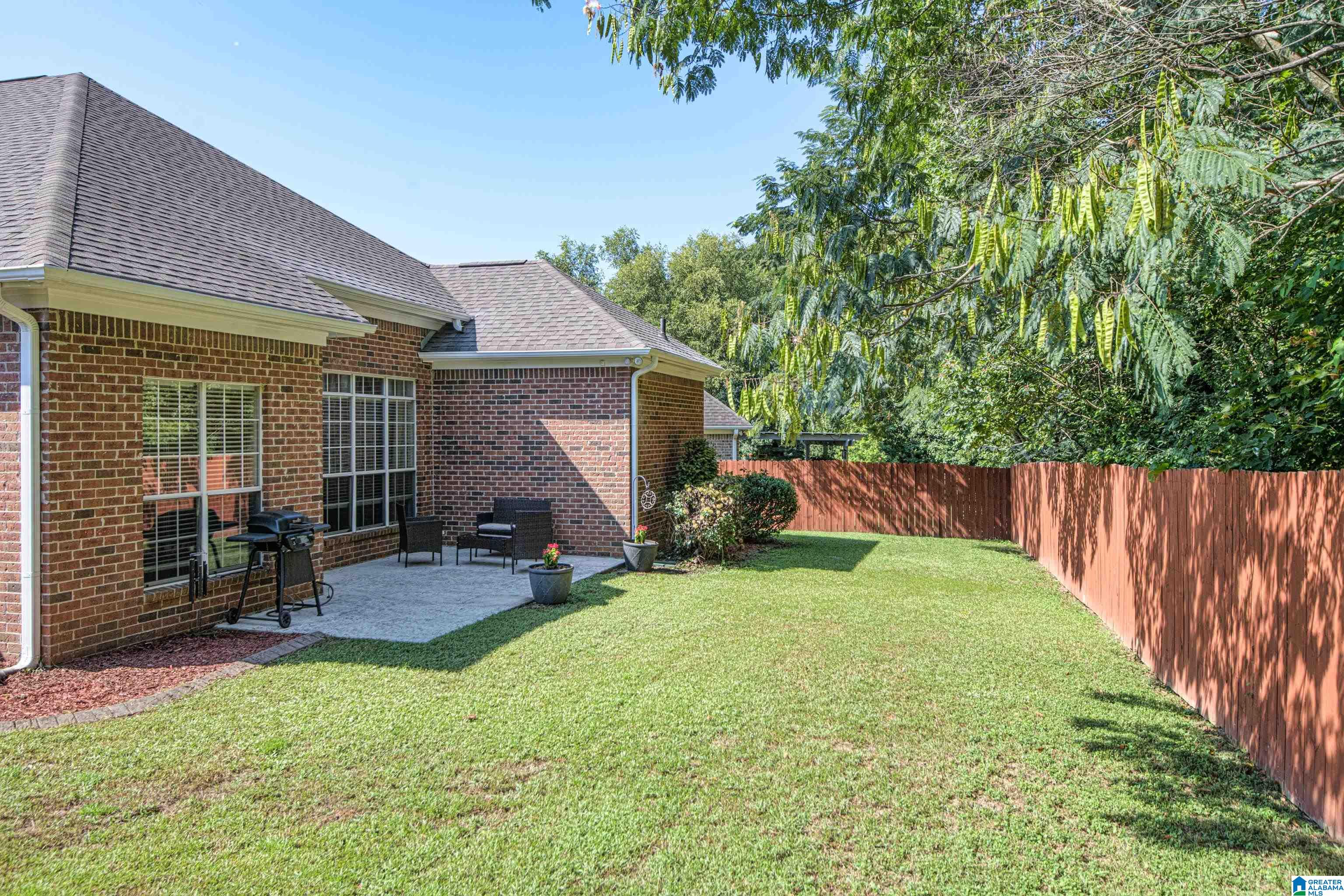 408 Enclave Circle Fultondale, AL 35068 - Photo 33 of 46