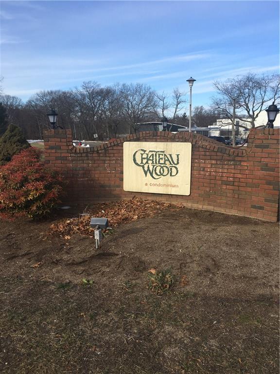 Chateau Woods a condominium