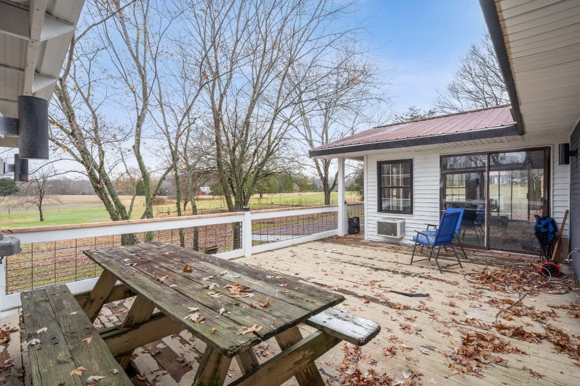 1030 Spring Creek Road Chapmansboro, TN 37035 - Photo 36 of 57 Gallery Image 36