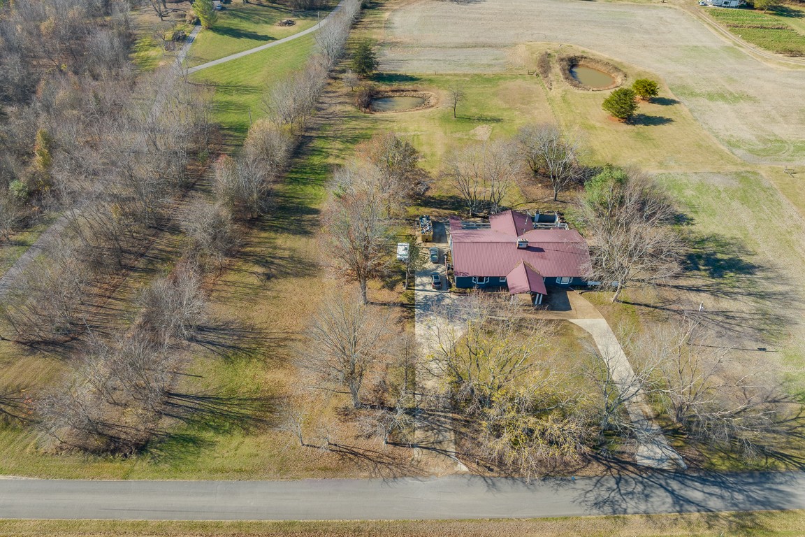 1030 Spring Creek Road Chapmansboro, TN 37035 - Photo 53 of 57 Gallery Image 53
