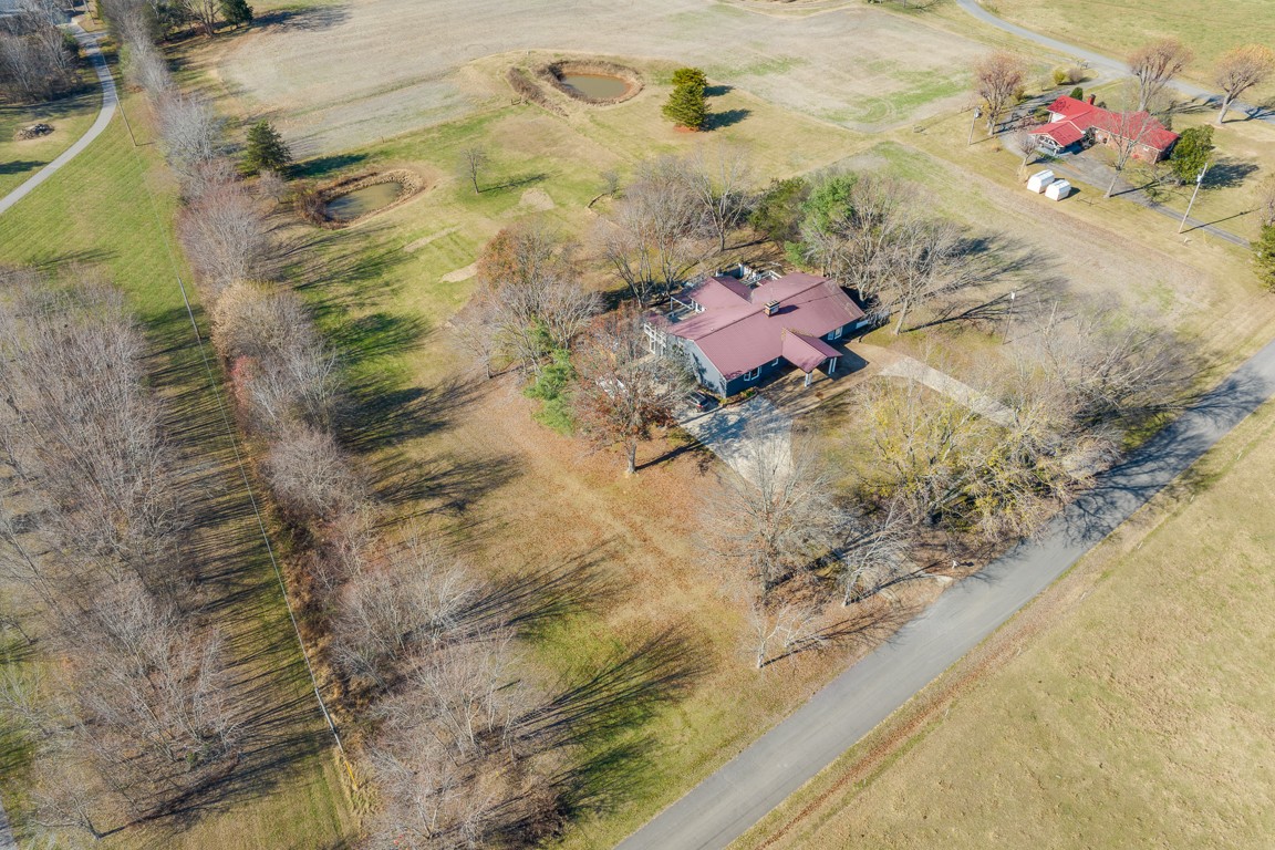 1030 Spring Creek Road Chapmansboro, TN 37035 - Photo 55 of 57 Gallery Image 55