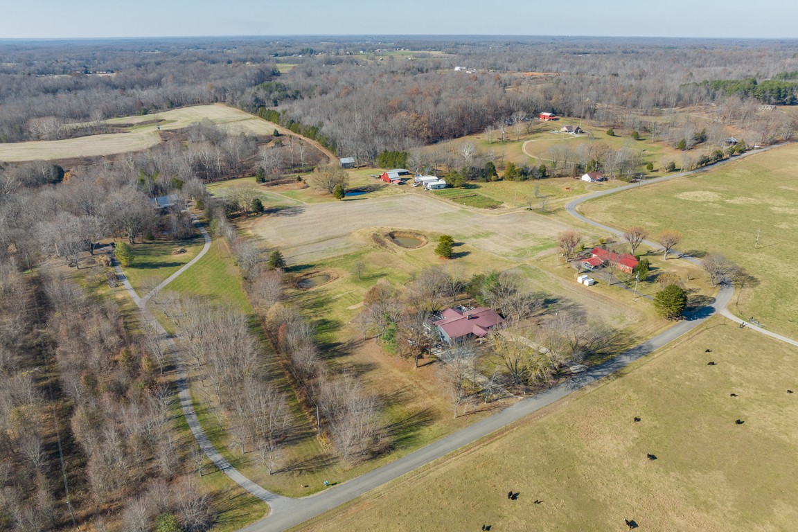 1030 Spring Creek Road Chapmansboro, TN 37035 - Photo 56 of 57 Gallery Image 56