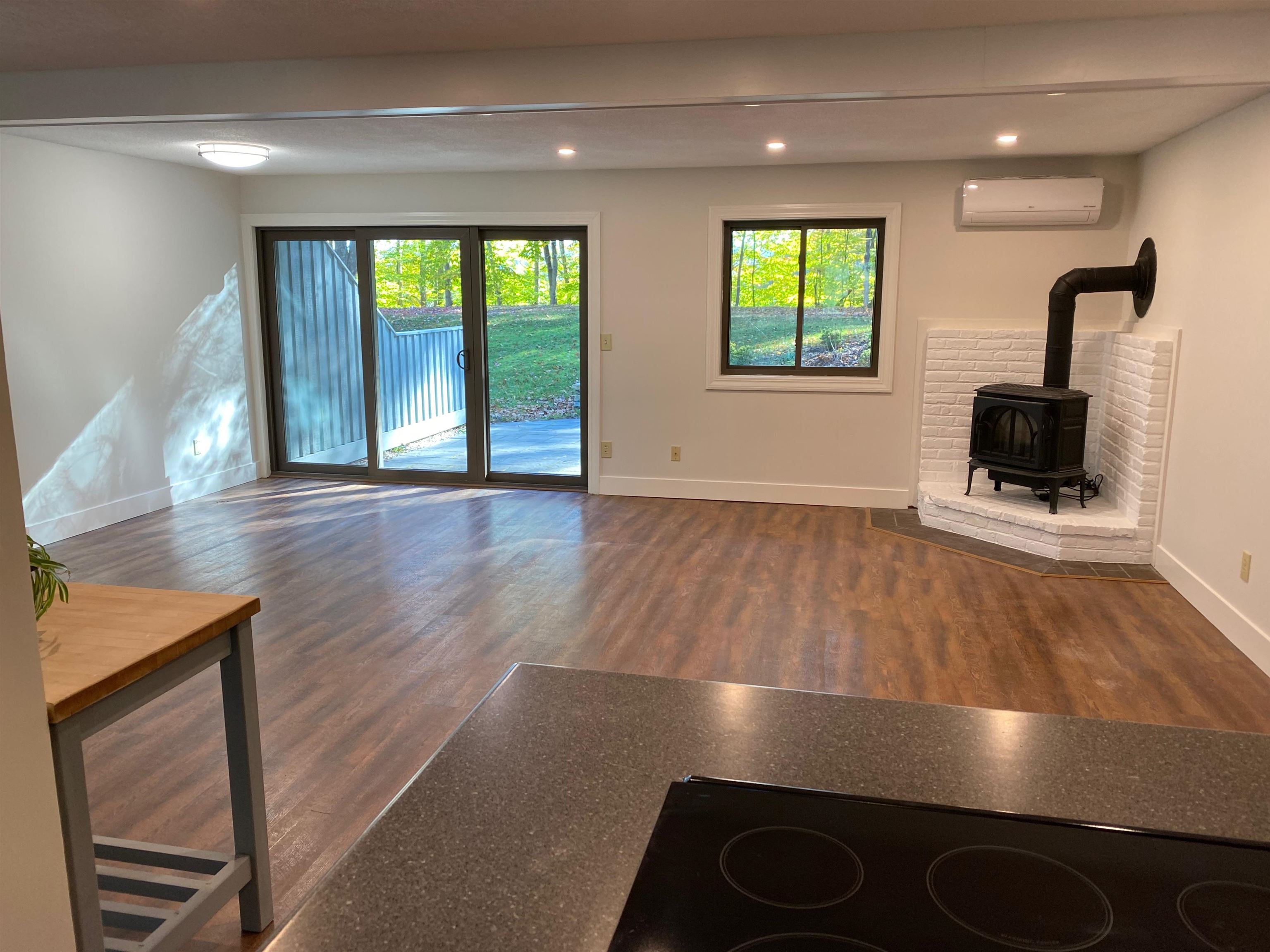 860 Murphys Road, Unit 3C Hartford, VT 05059 - Photo 4 of 16 Gallery Image 4