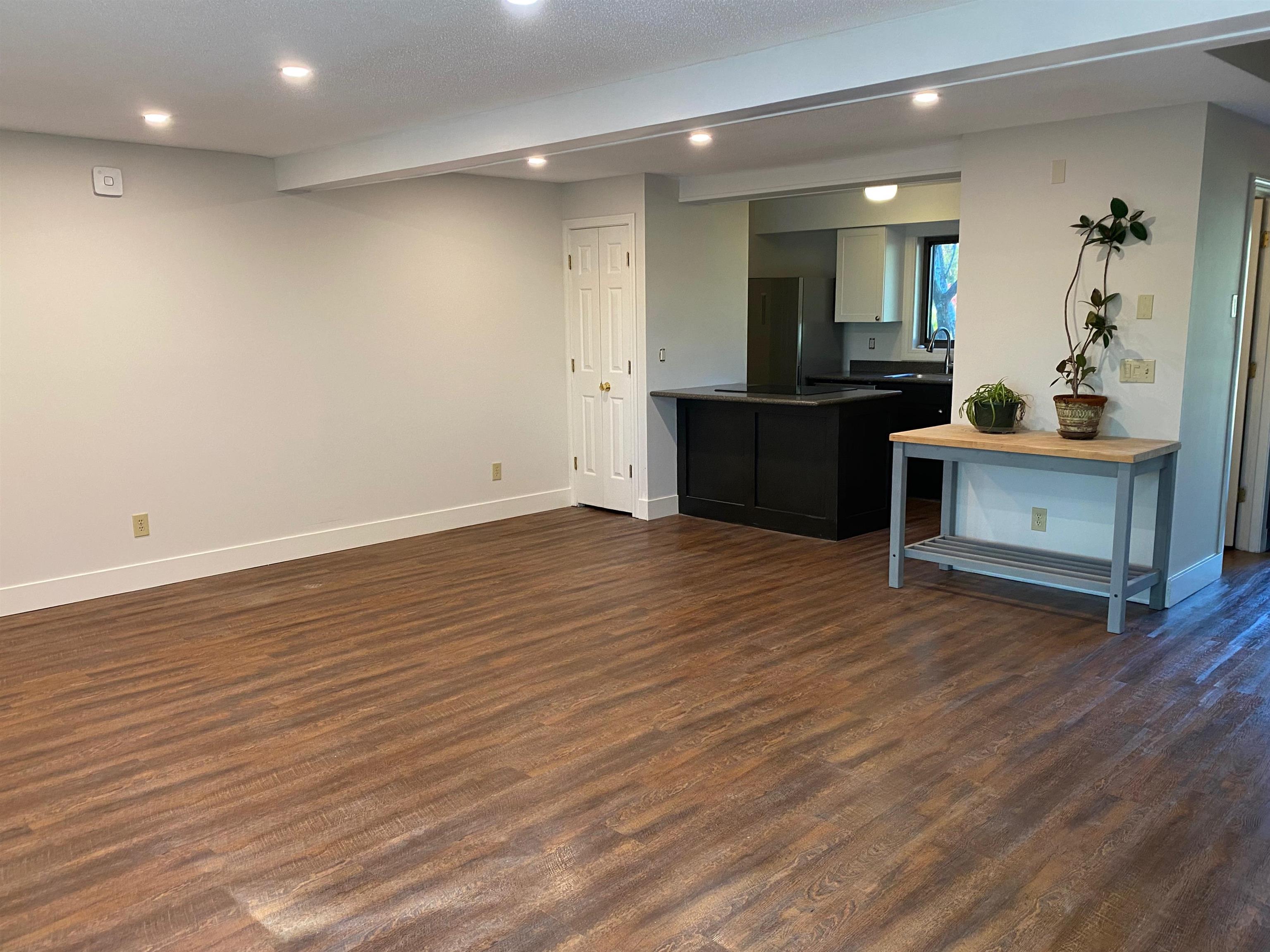 860 Murphys Road, Unit 3C Hartford, VT 05059 - Photo 5 of 16 Gallery Image 5