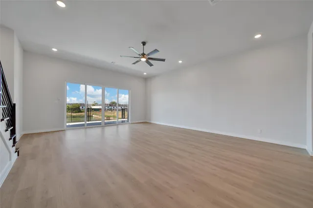 $774,990 | 4408 Tucker Lane, Seabrook, TX 77586