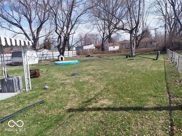 $1,299 | 2725 Kristen Drive West, Indianapolis, IN 46218