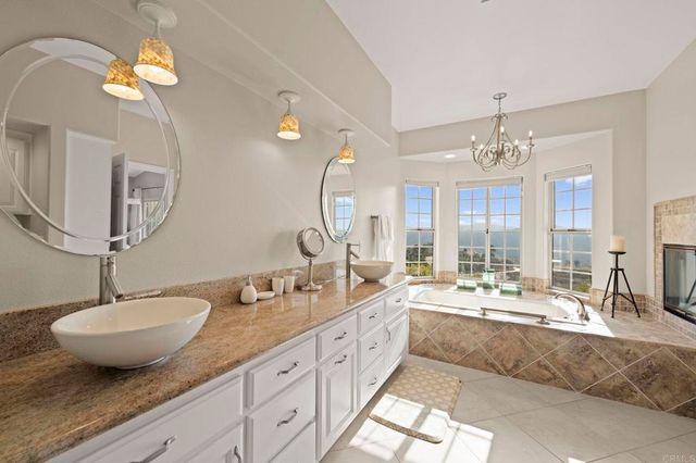 $1,312,000 | 2975 Dos Lomas, Fallbrook, CA 92028