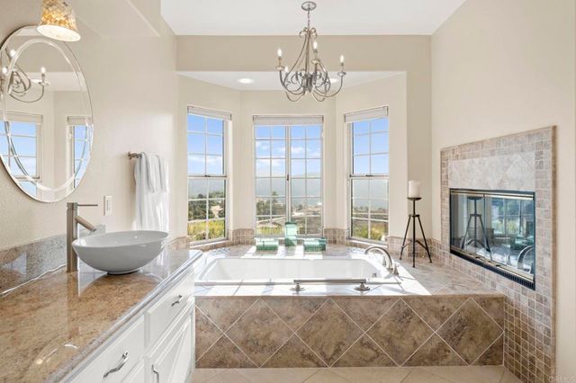 $1,312,000 | 2975 Dos Lomas, Fallbrook, CA 92028