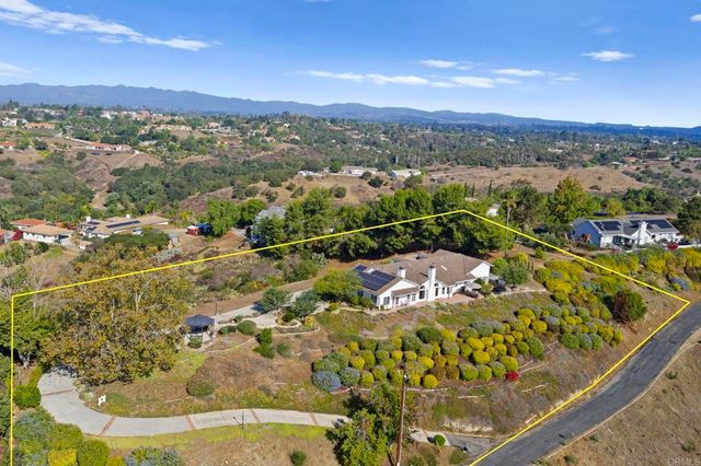 $1,312,000 | 2975 Dos Lomas, Fallbrook, CA 92028