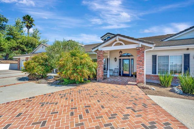 $1,312,000 | 2975 Dos Lomas, Fallbrook, CA 92028