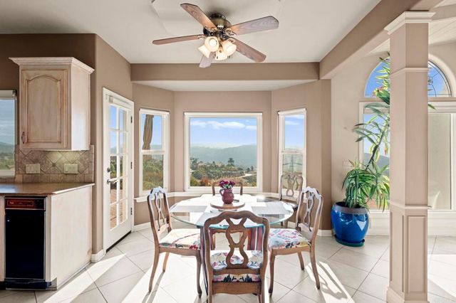 $1,312,000 | 2975 Dos Lomas, Fallbrook, CA 92028