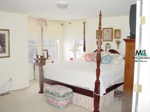 3722 Winding Brk Circle Rochester, MI 48309 - Photo 10 of 12 719536-9.JPG