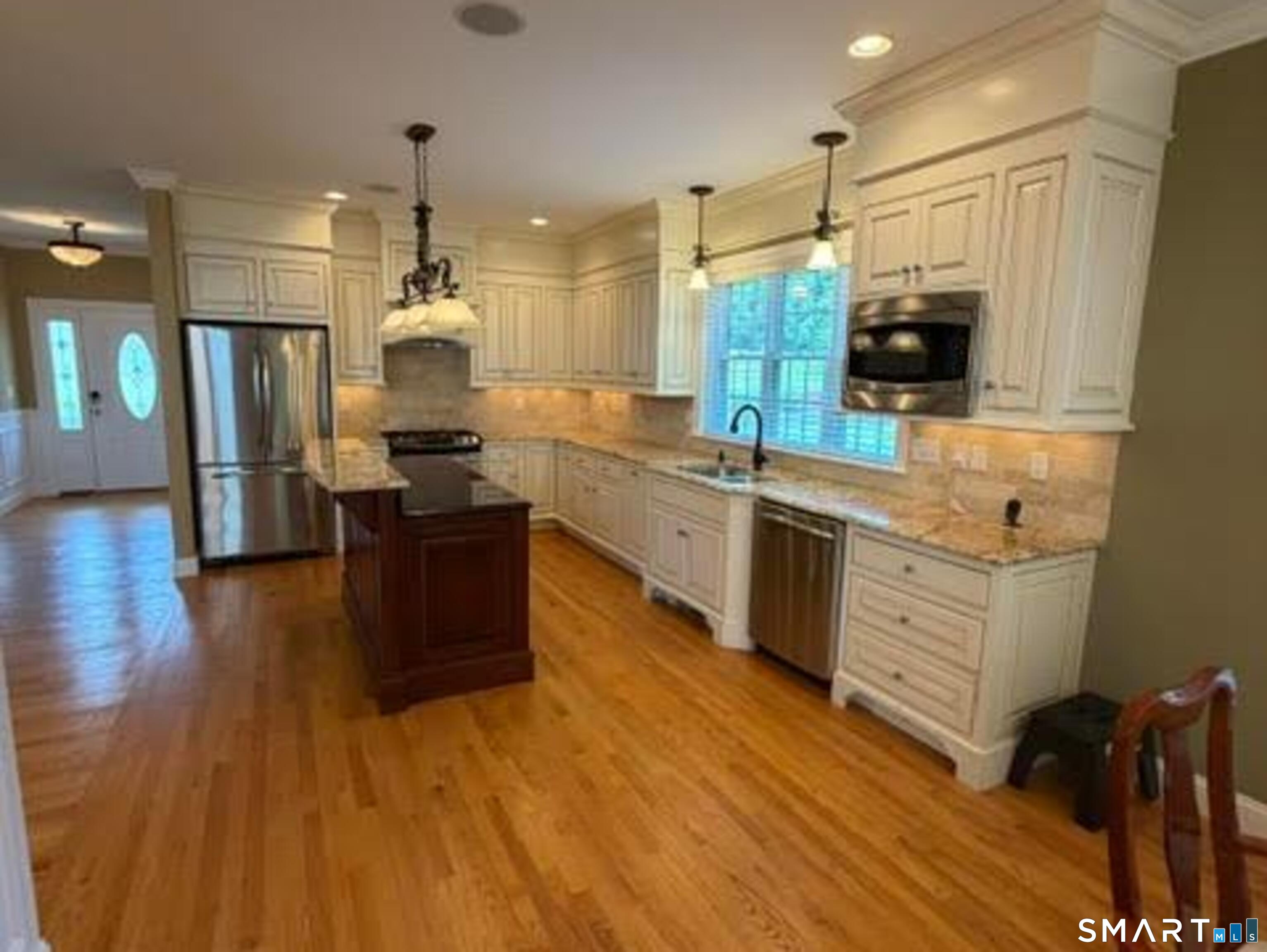 90 Applegate, Unit 95 Southington, CT 06489 - Photo 11 of 33